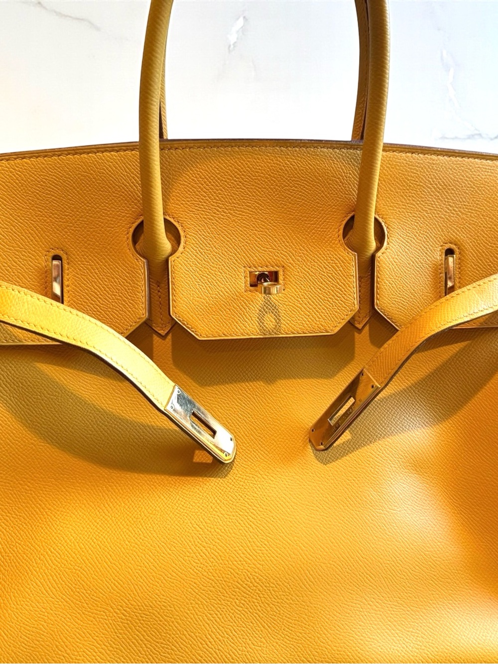 Hermès Birkin 35 — Yellow Epsom GHW | 2017 | Good Condition - Picture 3 of 16